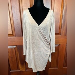TRAVELERS BY CHICOS 3/4 SLEEVE MOCK WRAP GOLD ANIMAL PRINT SHIRT SIZE 2 L NWOT